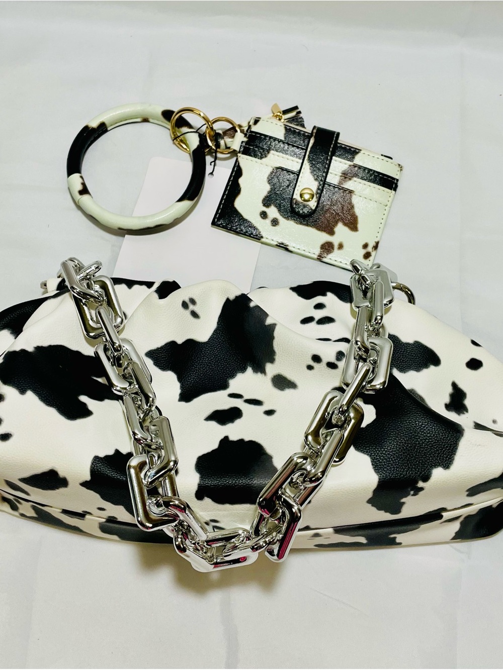 Bam Forever Boutique “Holy Moo-ly” Cow Bag & Coordinating Wristlet/Card Holder - Picture 3 of 16